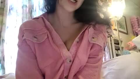 Bouncy Queen Majesty online show from March 2025 06:32:01 PM