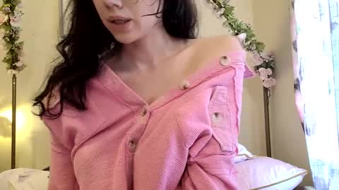 Bouncy Queen Majesty online show from March 2025 05:24:02 PM