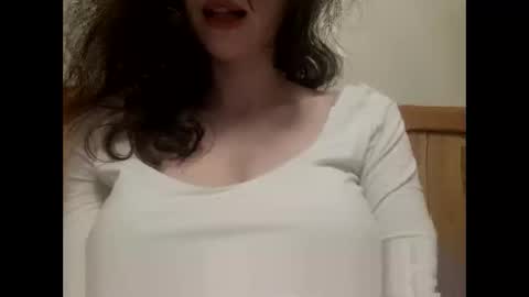 Bouncy Queen Majesty online show from June 2026 07:15:02 PM