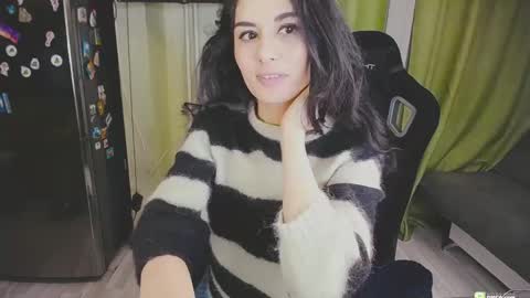 Helen  online show from February 2025 03:53:01 PM