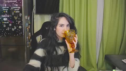 Helen  online show from February 2025 03:26:02 PM