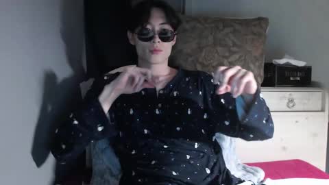 boxman556990 online show from December 2024 12:01:01 PM