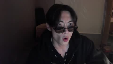 boxman556990 online show from January 2025 12:54:02 AM