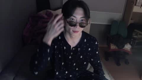 boxman556990 online show from March 2025 06:33:01 PM