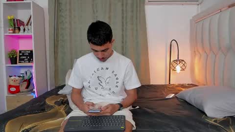 Snapshot of boy_jerry chatting on July 2026 10:12:02 AM boy_jerry online show from July 2026 10:12:02 AM