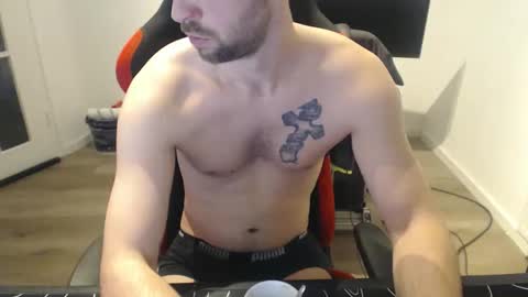 Snapshot of boy_t0y89 chatting on January 2026 07:47:02 AM boy_t0y89 online show from January 2026 07:47:02 AM