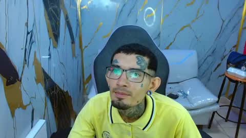 Snapshot of boy_tatto77 chatting on May 2026 11:42:02 AM boy_tatto77 online show from May 2026 11:42:02 AM