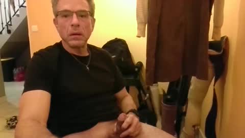 boyaroues online show from November 2025 06:40:02 PM