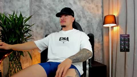 boyc02_ online show from November 2025 01:16:01 AM