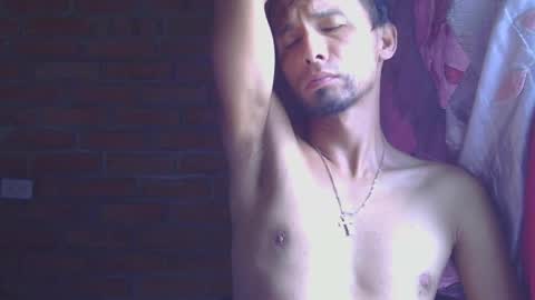 Snapshot of boycumlatino21 chatting on April 2026 03:10:02 PM Boy online show from April 2026 03:10:02 PM