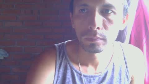 Snapshot of boycumlatino21 chatting on April 2026 07:07:02 PM Boy online show from April 2026 07:07:02 PM