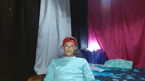 Snapshot of boyfantasies_11 chatting on November 2025 02:01:02 AM boyfantasies_11 online show from November 2025 02:01:02 AM