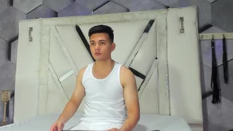 Snapshot of boyhot_mio chatting on February 2026 02:37:01 AM boyhot_mio online show from February 2026 02:37:01 AM