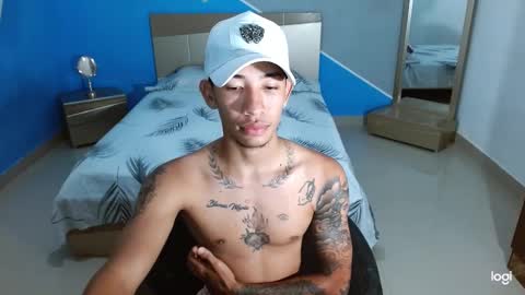 boyhot_sw online show from January 2025 03:54:02 AM