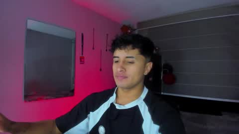 miguel  online show from January 2025 03:01:01 AM