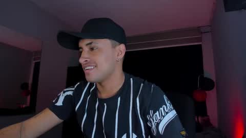 miguel  online show from March 2025 03:26:02 AM