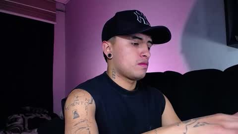 miguel  online show from October 2025 04:10:02 AM