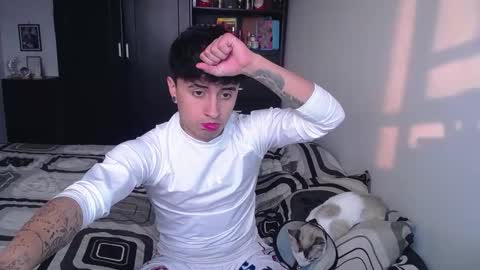 Snapshot of boylatin_777 chatting on February 2026 10:14:01 PM miguel online show from February 2026 10:14:01 PM