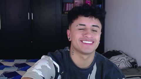 Snapshot of boylatin_777 chatting on February 2026 03:32:01 PM miguel online show from February 2026 03:32:01 PM