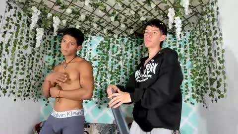 boys4hot_777 online show from March 2025 09:43:01 PM