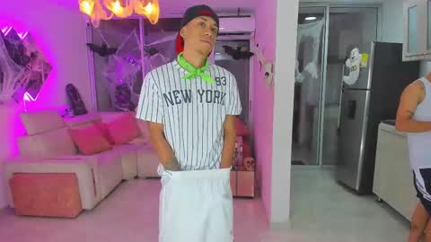 Snapshot of boysdeluxemilitary chatting on October 2025 05:37:01 AM JHON ARES AND NEID online show from October 2025 05:37:01 AM