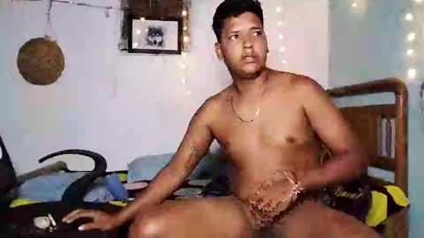 Snapshot of boysex1124 chatting on February 2025 10:26:02 AM andrew online show from February 2025 10:26:02 AM