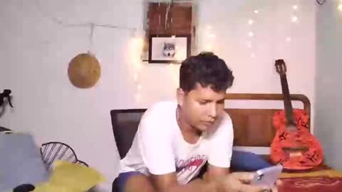 Snapshot of boysex1124 chatting on February 2025 02:01:02 AM andrew online show from February 2025 02:01:02 AM