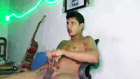 Snapshot of boysex1124 chatting on September 2025 11:04:01 AM andrew online show from September 2025 11:04:01 AM