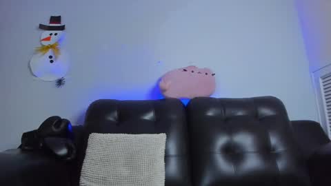 Paul and Max online show from January 2025 08:39:01 PM