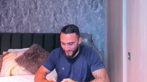 instagramBrad mayers1twittermayersbrad online show from November 2025 01:06:01 AM