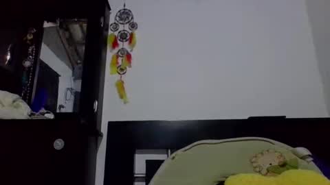 brad_and_emma293215 online show from April 2026 09:04:02 PM