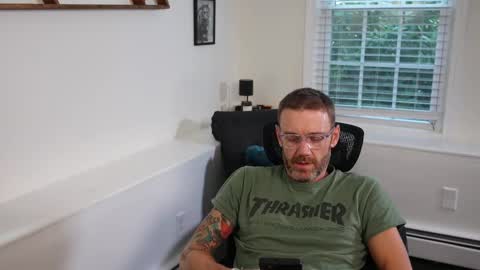 BradBronton online show from September 2025 08:12:02 PM