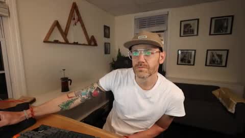 BradBronton online show from March 2026 10:52:01 AM