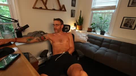 BradBronton online show from July 2026 11:24:02 AM
