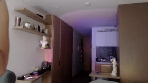 Bradley online show from September 2025 11:18:01 PM