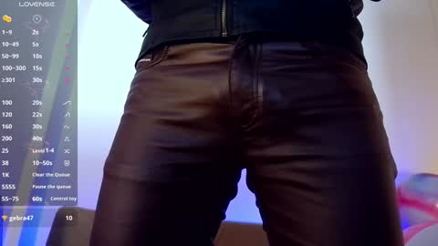 Bradley Colton Independ Model online show from January 2025 01:23:02 PM