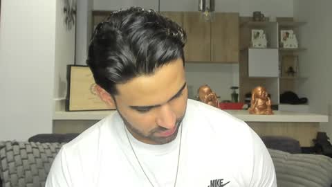 bradleymartin7 online show from February 2025 11:36:02 PM