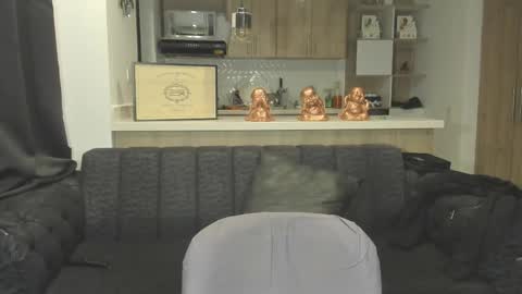 bradleymartin7 online show from March 2025 01:53:01 AM