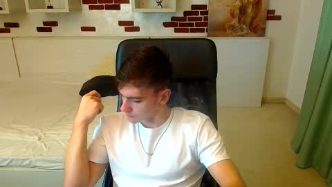 BradyFlint online show from December 2025 06:11:01 AM