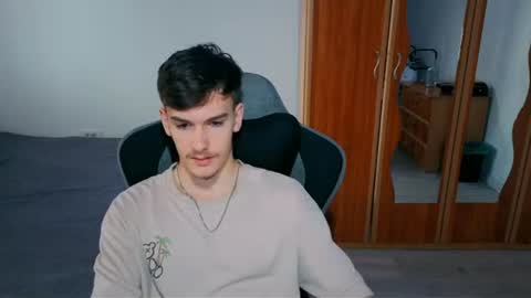 Snapshot of bradyflint chatting on July 2026 09:24:01 AM BradyFlint online show from July 2026 09:24:01 AM