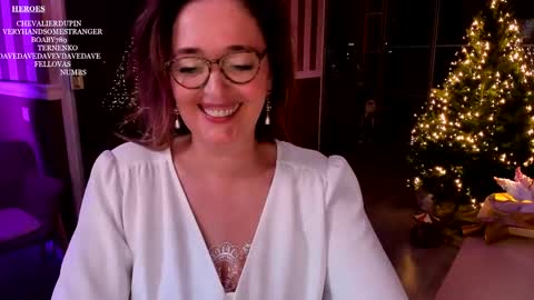 Snapshot of braingirl chatting on December 2024 06:37:02 PM I see you X-twitter its braingirl online show from December 2024 06:37:02 PM