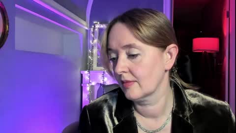 I see you X-twitter its braingirl online show from May 2026 03:40:01 PM