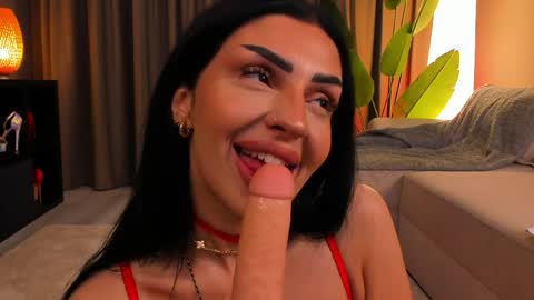 Lunaria online show from April 2026 03:26:01 AM