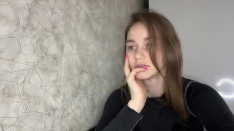 Kate online show from March 2026 03:02:01 PM