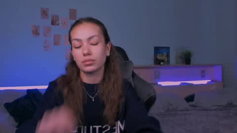 Lilly online show from November 2025 06:16:02 AM