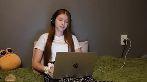 Alice online show from December 2025 02:11:01 PM