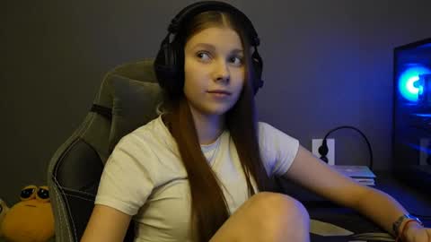 Alice online show from December 2025 02:23:01 PM