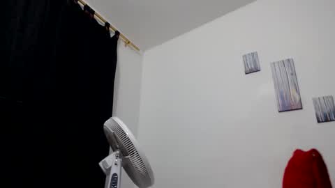 Snapshot of brandonstond chatting on September 2025 03:23:02 AM Brandon online show from September 2025 03:23:02 AM