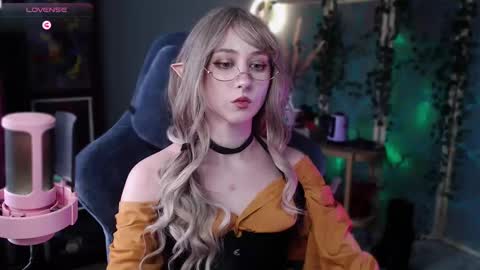 Aurorabut ur dad just calls me Rory online show from March 2025 08:24:02 AM