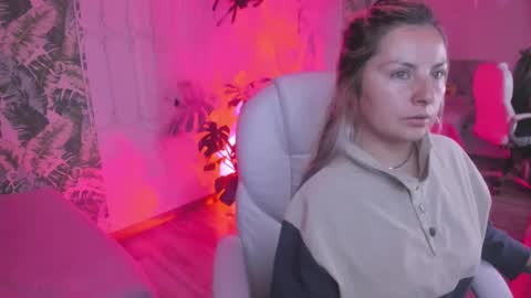 BRANDY  online show from October 2025 11:30:02 AM